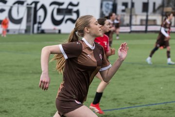 Bild 194 - wBJ FC St. Pauli - Walddoerfer SV : Ergebnis: 3:4